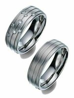 Titanfactory Titan Trauringe TF18 mit Brillant  0.12 ct....